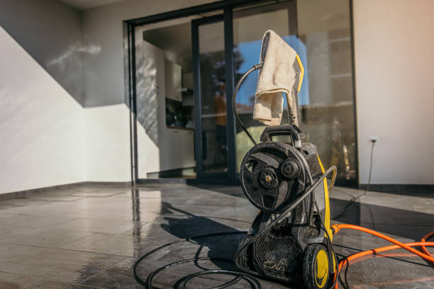 Best Residential Pressure Washing in Menomonee Falls, WI