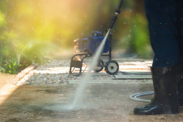 Best Fence Cleaning and Maintenance in Menomonee Falls, WI